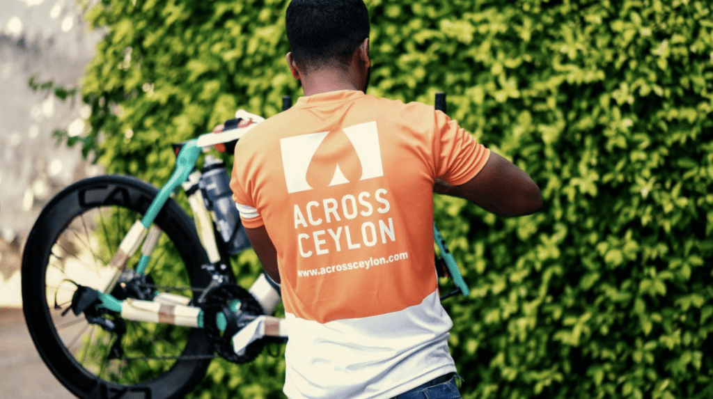 Across Ceylon - Cycling in Sri Lanka - Cycling repairing and fitting team